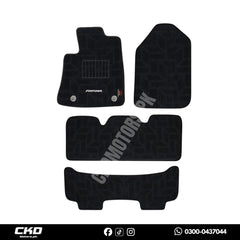 Carpet Floor Mat For Toyota Fortuner 2016-2025