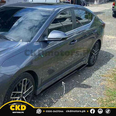 Hyundai Elantra 2020-24 Glossy Black Side Splitter/Canard