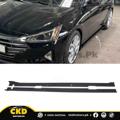 Hyundai Elantra 2020-24 Glossy Black Side Splitter/Canard